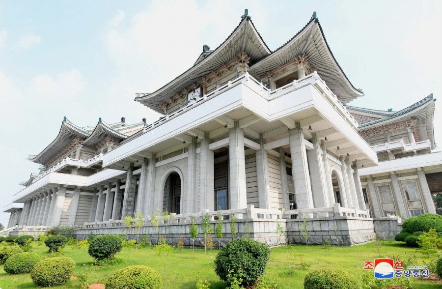 사진2-국제토론회 및 전시회상황